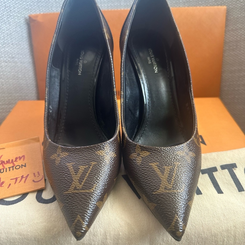 Louis Vuitton Brown Monogram Women's Shoes ❌SOLD❌